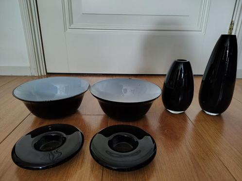 Zwarte Vazen en Schalen Set - samen €1,50, Antiek en Kunst, Antiek | Vazen, Ophalen of Verzenden