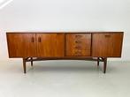 Vintage G-Plan dressoir Sale, Huis en Inrichting, Kasten | Dressoirs, 150 tot 200 cm, 25 tot 50 cm, Teakhout, Zo goed als nieuw