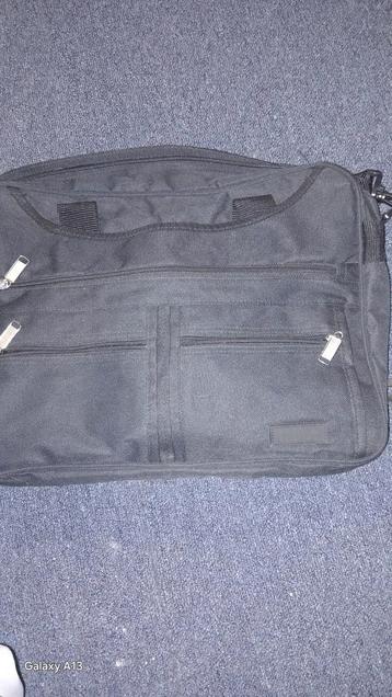 Nieuwe Laptop Tas beschikbaar voor biedingen