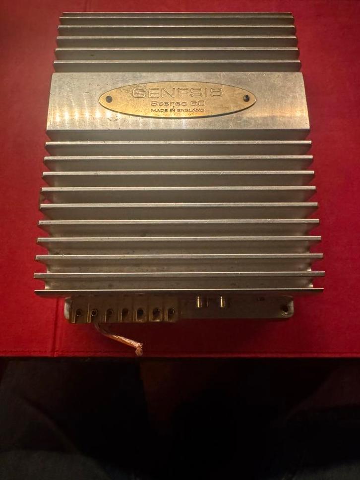 Klasse a versterker Genesis stereo 60 te koop, Auto diversen, Autospeakers, Zo goed als nieuw, Ophalen of Verzenden