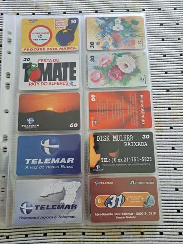 TELEFOONKAARTEN BLADEN  met 130 kaarten van BRAZIELIE/ 2 beschikbaar voor biedingen