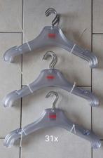 Diverse kleding hangers 60 stuks voor €50, Ophalen of Verzenden, Zo goed als nieuw, Overige materialen, Kinderen en Volwassenen