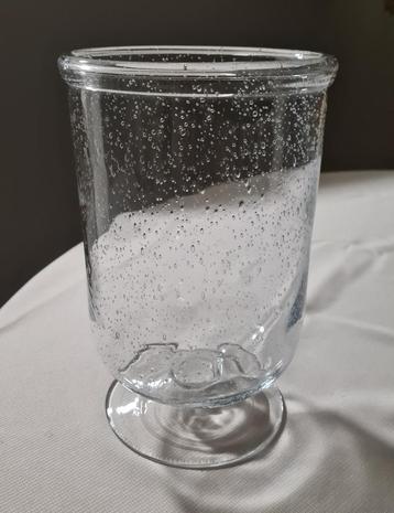 Mooi en groot windlicht / vaas beschikbaar voor biedingen