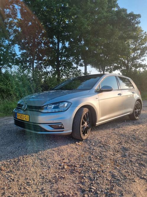 Volkswagen Golf 1.4 TSI 125pk 5D 2018 Grijs, Auto's, Volkswagen, Particulier, Golf, Adaptive Cruise Control, Airbags, Airconditioning