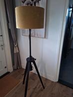 Mooie staande lamp met kap, Huis en Inrichting, Lampen | Vloerlampen, Ophalen, Zo goed als nieuw, 150 tot 200 cm