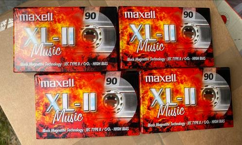 28 euro 4 x old stock Maxell XL -II 90 min.  tapes cassettes, Cd's en Dvd's, Cassettebandjes, Nieuw in verpakking, Onbespeeld