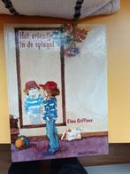 Elma Griffioen – Het meisje in de spiegel, Boeken, Ophalen of Verzenden, Zo goed als nieuw, Elma Griffioen, Fictie algemeen