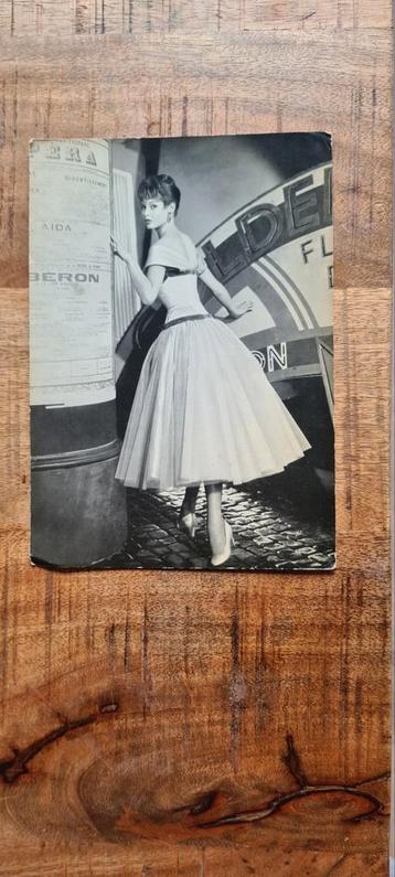 BIRGIT BARDOT ansichtkaart beschikbaar voor biedingen