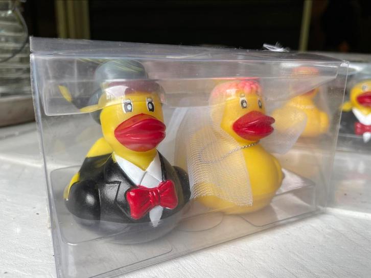 Ser badeendjes bruid en bruidegom, leuk voor bruiloft, Hobby en Vrije tijd, Feestartikelen, Nieuw, Versiering, Geboorte of Huwelijk