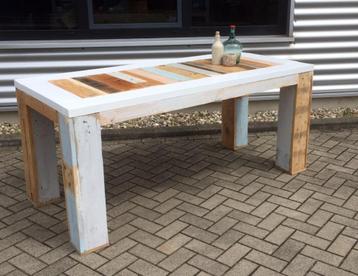 Maatwerk sloophout scrapwood eettafel circulair hergebruik beschikbaar voor biedingen