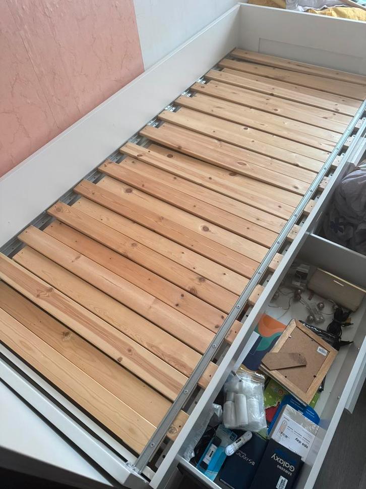 Wit, ikea bed,, Huis en Inrichting, Slaapkamer | Bedden, Gebruikt, Tweepersoons, 140 cm, Hout, Wit, Ophalen
