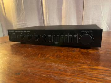 Kenwood basic C1, stereo control amplifier. beschikbaar voor biedingen