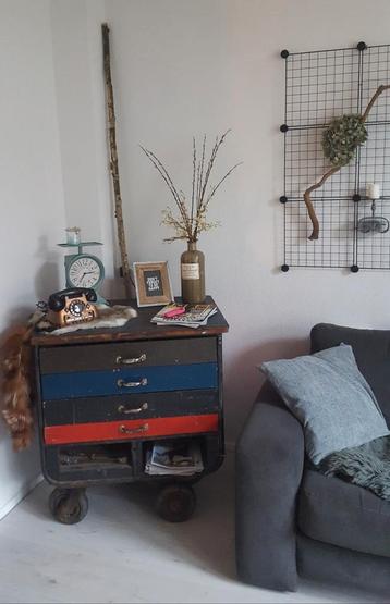 vintage PTT 1965 technische dienst kar met lades 