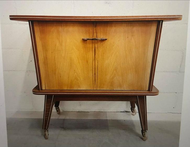 Vintage Bijzettafel/Nachtkastje Jaren 60, Antiek en Kunst, Antiek | Meubels | Kasten, Ophalen