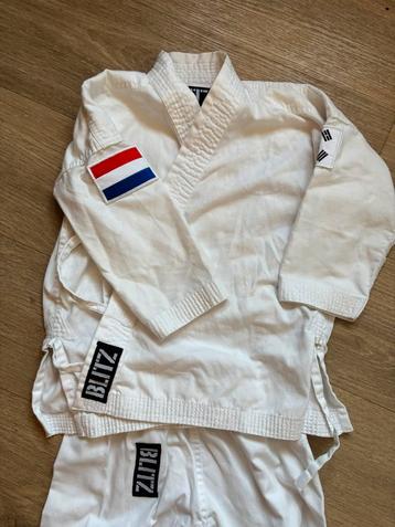 Karate / judo pak beschikbaar voor biedingen