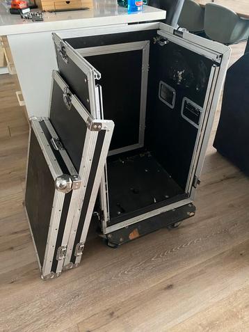 Taperack/ Topload 16 HE Flightcase beschikbaar voor biedingen