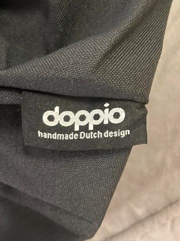 Doppio zadelhoes beschikbaar voor biedingen