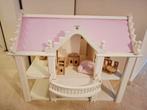 Leuk houten poppenhuis met meubels, Kinderen en Baby's, Speelgoed | Houten speelgoed, Ophalen of Verzenden, Zo goed als nieuw