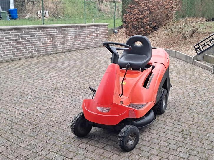 Oleo Mac Zitmaaier 12.5pk, Tuin en Terras, Zitmaaiers, Gebruikt, 90 tot 120 cm, Elektrische starter, Opvangzak, Opvangbak, Versnellingen