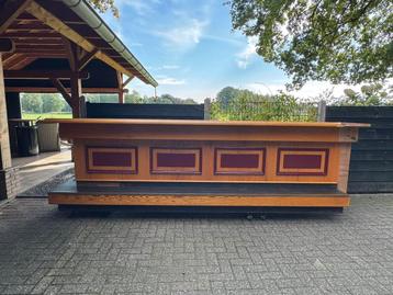 Horeca Bar met spoelbak – ca. 3,7 meter lang beschikbaar voor biedingen