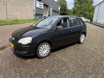 Volkswagen Polo 1.4-16V Comfortline beschikbaar voor biedingen