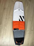 Zo goed als nieuw! RRD Varial kitesurf board + boardbag, 12 m², Kiteboard, Zo goed als nieuw, Ophalen