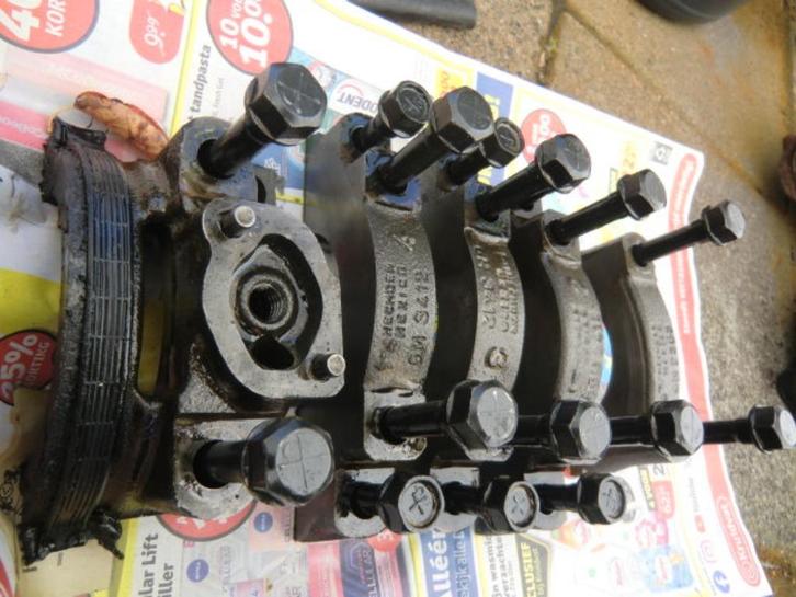 chevrolet 5.7 4 bouts lagerkappen, Auto-onderdelen, Motor en Toebehoren, Chevrolet, Gebruikt, Ophalen