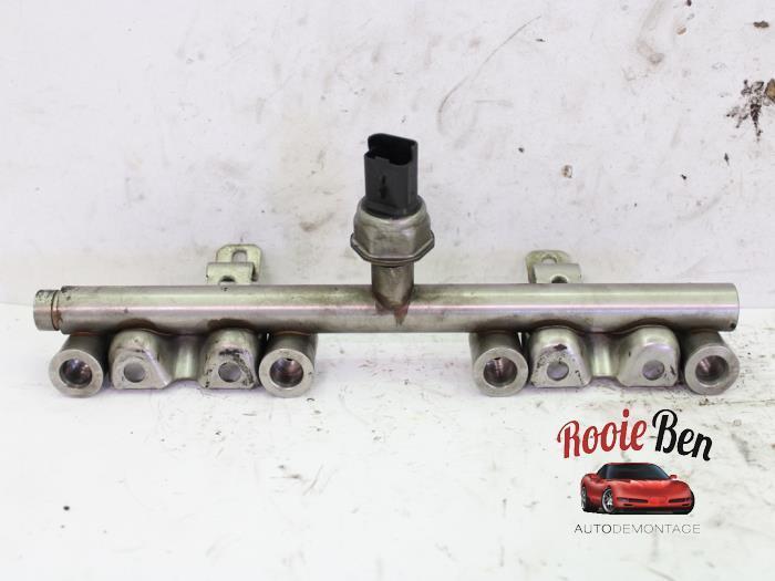 Galerij (Injectie) van een Peugeot 207, Auto-onderdelen, Brandstofsystemen, Peugeot, Gebruikt, 3 maanden garantie, Ophalen of Verzenden