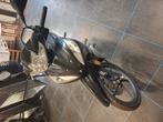 Zgan 150 cc Honda scooter, Ophalen, Honda, Zo goed als nieuw, Benzine