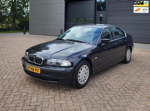 BMW 3-serie 316i Executive,PDC,Trekhaak,186NAP,2eig!, Auto's, BMW, Bedrijf, Te koop, 3-Serie, ABS, Airbags, Airconditioning, Alarm