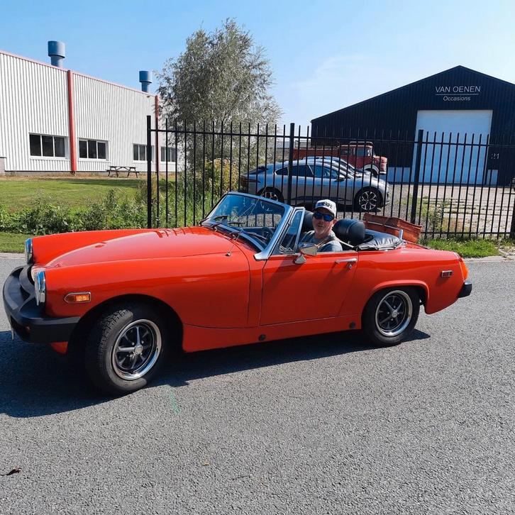 Mg  mgb midget 1500 cc oldtimer wegen belastingvrij, Auto's, MG, Particulier, Benzine, Handgeschakeld, Rood, Kunstmatig leder