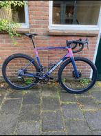 SuperSix EVO Hi-Mod Disc Dura-Ace Di2, 28 inch, Gebruikt, Meer dan 20 versnellingen, 53 tot 57 cm