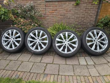 ✅️ 5x114.3 Renault velgen met winterbanden 20 inch beschikbaar voor biedingen