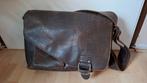Robuuste leren schoudertas met laptopvak merk Aunts & Uncles, 40 cm of meer, Gebruikt, 30 tot 45 cm, Ophalen
