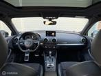 Audi A3 Sportback 1.4 e-tron PHEV | Open dak | B&O | S-line, 4 cilinders, 150 pk, Blauw, Hybride Elektrisch/Benzine