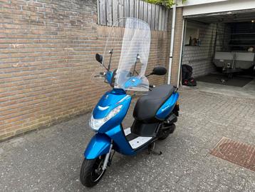 Peugeot kisbee 2021 beschikbaar voor biedingen