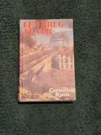 Een brug te ver- Cornelius Ryan, Gelezen, Ophalen of Verzenden, Cornelius Ryan, Overige onderwerpen