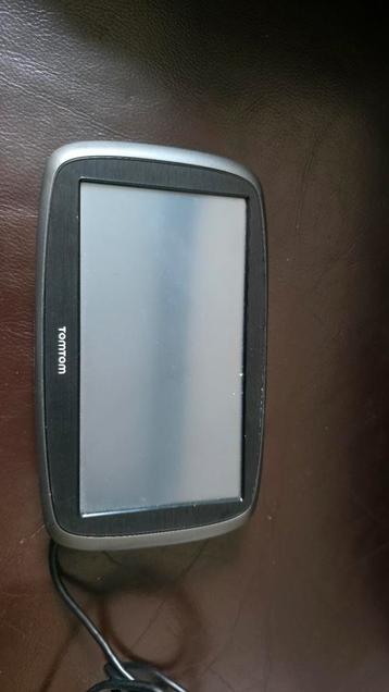 TomTom Navigatiesysteem - Goede Staat beschikbaar voor biedingen