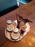 Peper-en zoutstel gemaakt van afwerpstangen hert, Ophalen of Verzenden, Nieuw, Hert, Beeldje of Figuurtje