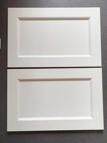 2 Besta Vassbo frontjes 38 * 60 cm wit