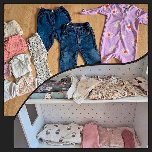 Pakket meisjeskleding mt 80, Kinderen en Baby's, Babykleding | Maat 80, Zo goed als nieuw, Meisje, Overige typen, Ophalen of Verzenden