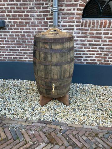 Regenton wijnvat whiskyvat wateropvang eikenhout dompelton beschikbaar voor biedingen