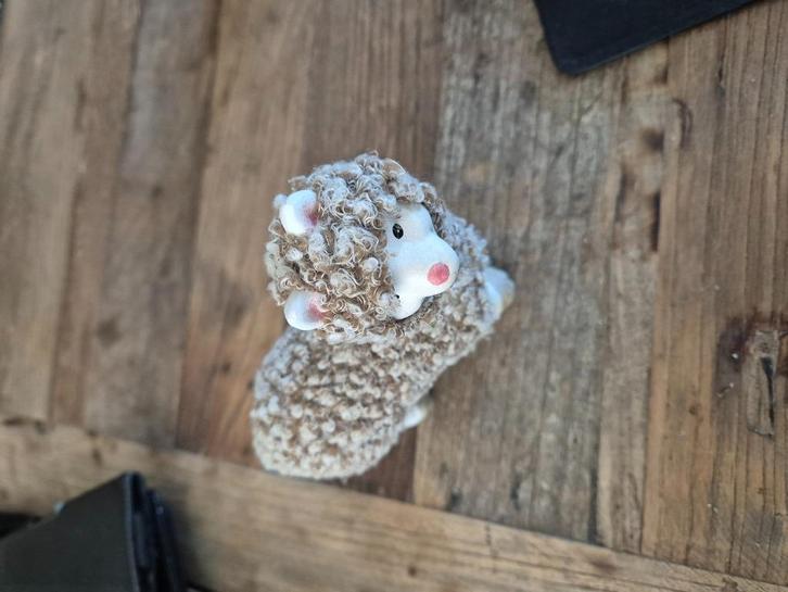 beeld alpaca wit of grijs steen beplakt met stof, Verzamelen, Beelden en Beeldjes, Nieuw, Dier, Ophalen of Verzenden