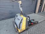Pallettruck elektrisch 2000 Kg. Atlet TLP 200, Doe-het-zelf en Verbouw, Palletwagens en Pompwagens, Ophalen, Gebruikt