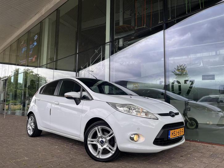 Ford Fiesta 1.6 120 PK- CRUISE-KEY LESS-LEDER-AIRCO, Auto's, Ford, Bedrijf, Te koop, Fiësta, ABS, Airbags, Airconditioning, Alarm