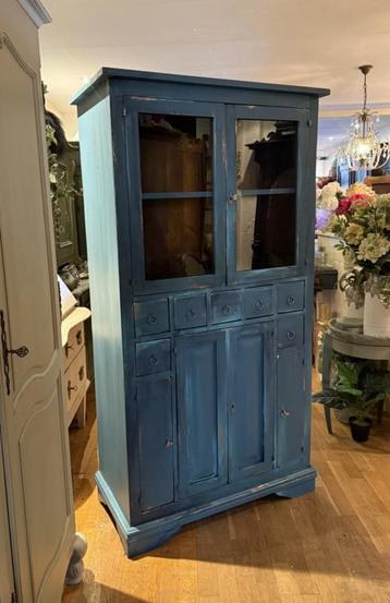 Oude apothekerskast, vintage vitrinekast, servieskast VdlM beschikbaar voor biedingen