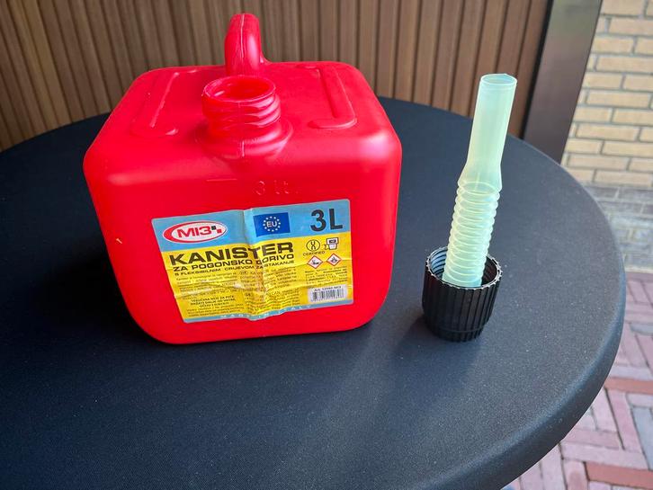 Jerrycan 3 Liter - Brandstof opslag voor auto boot of camper, Auto-onderdelen, Accu's en Toebehoren, Universele onderdelen, Nieuw