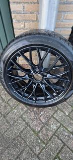 BMW 405 M 18" zwarte velgen met winterbanden, Auto-onderdelen, Banden en Velgen, Ophalen, 18 inch, Gebruikt, Velg(en)