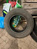 Continental Vanco Banden 215/65 R 15, Auto-onderdelen, Banden en Velgen, Ophalen, 215 mm, 15 inch, Band(en)