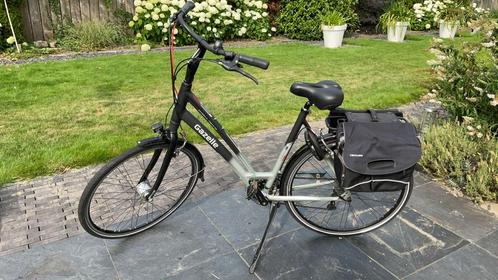 Gazelle Chamonix damesfiets trekking 57cm uit 2018, Fietsen en Brommers, Fietsen | Dames | Sportfietsen en Toerfietsen, Gazelle